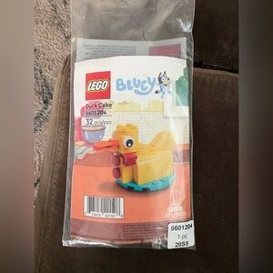 LEGO Bluey Duck Cake Set and Bluey Tea Party set.
